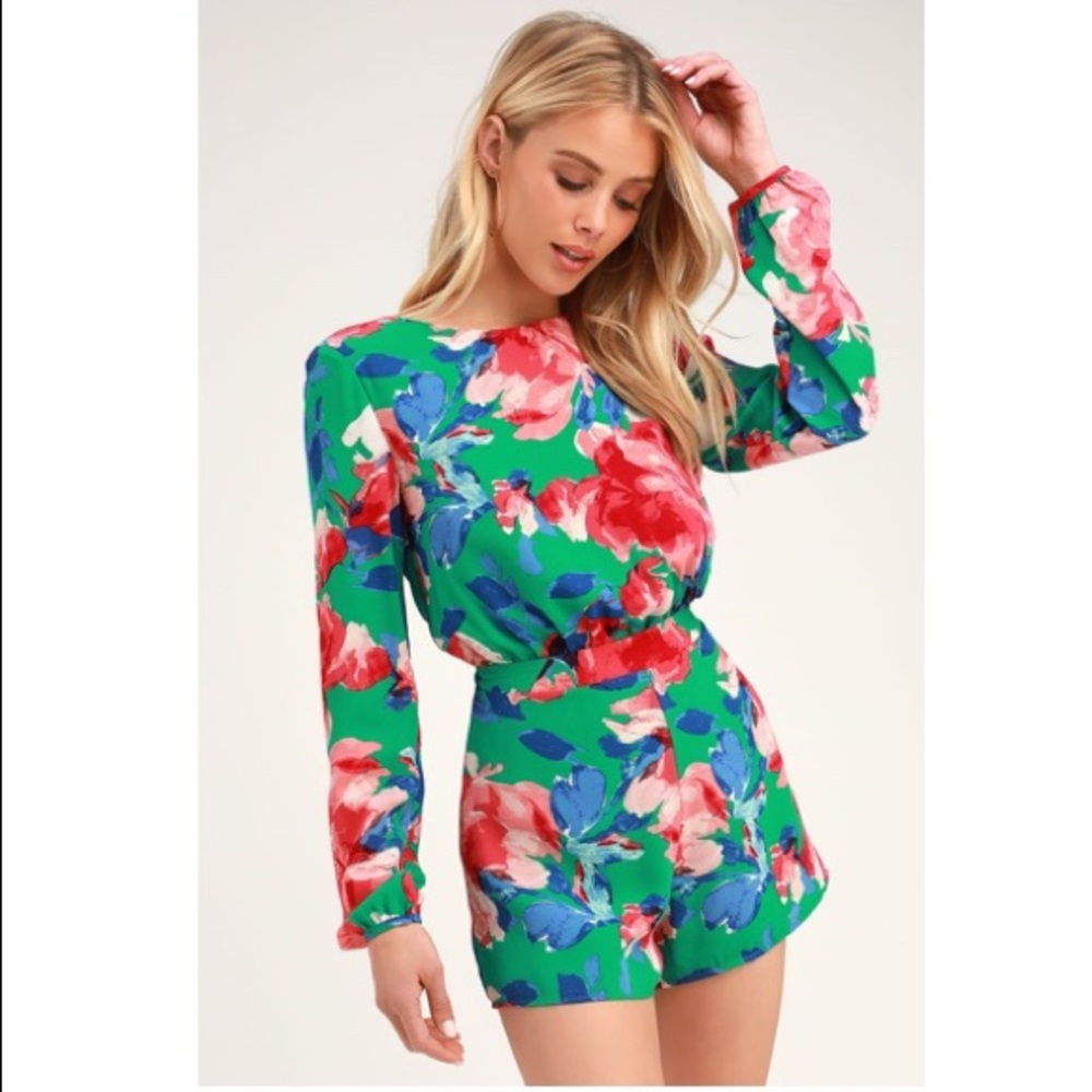 Lulu’s Floral Print Backless Long Sleeve Romper